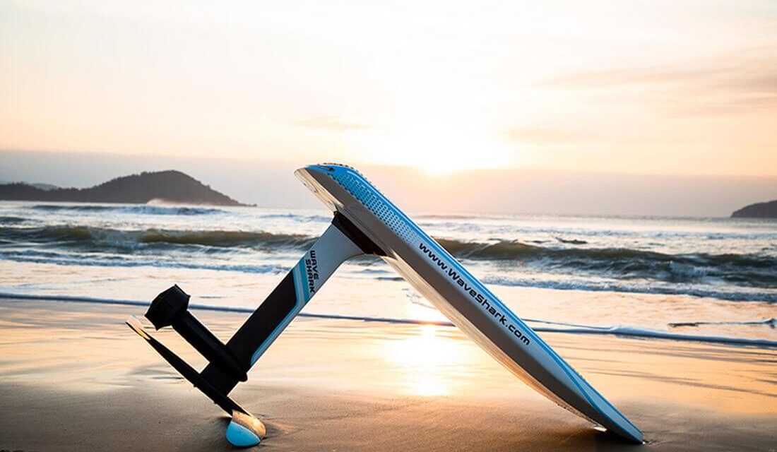 E-Foil, No necesitas nada más para surfear, ni viento, ni olas