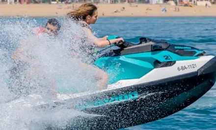 ¿Cuánto cuesta alquilar una moto de agua?