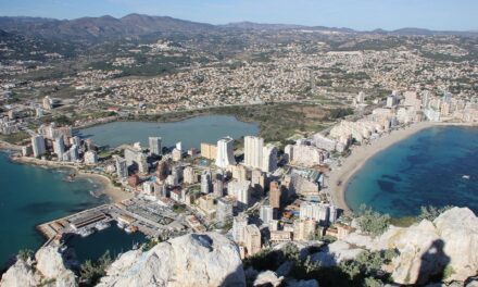 Dónde Aparcar Cerca de la Playa y el Puerto de Calpe