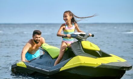 Navegar por Altea con niños