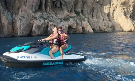 Ruta en moto acuática de Calpe a Moraira: Una travesía por la costa Alicantina