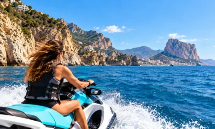 Qué paisajes puedes ver desde una moto acuática